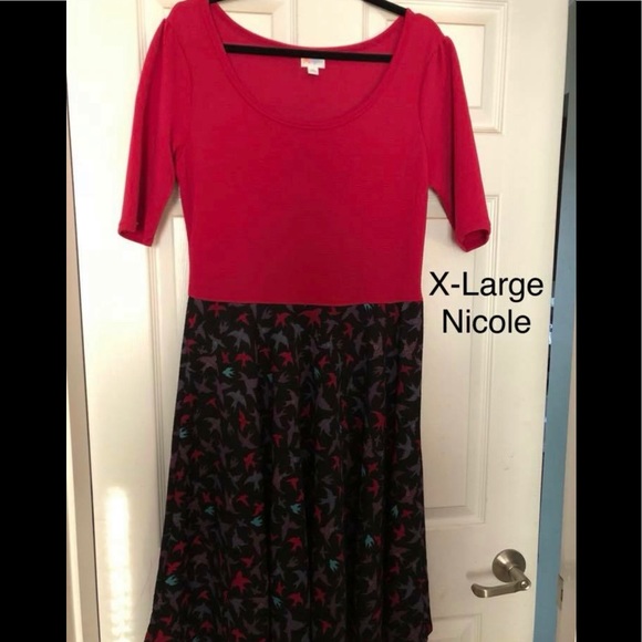 LuLaroe Nicole - Picture 1 of 1